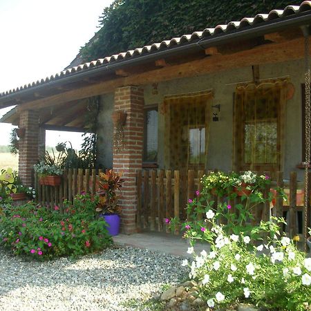 Cascina Beneficio Castelnuovo Bormida Exterior foto